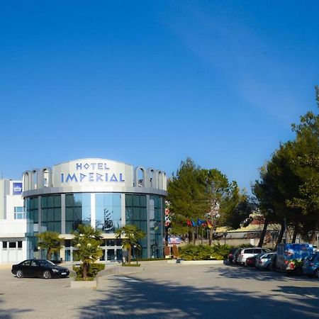 Imperial Hotel Ih Elbasan Bagian luar foto