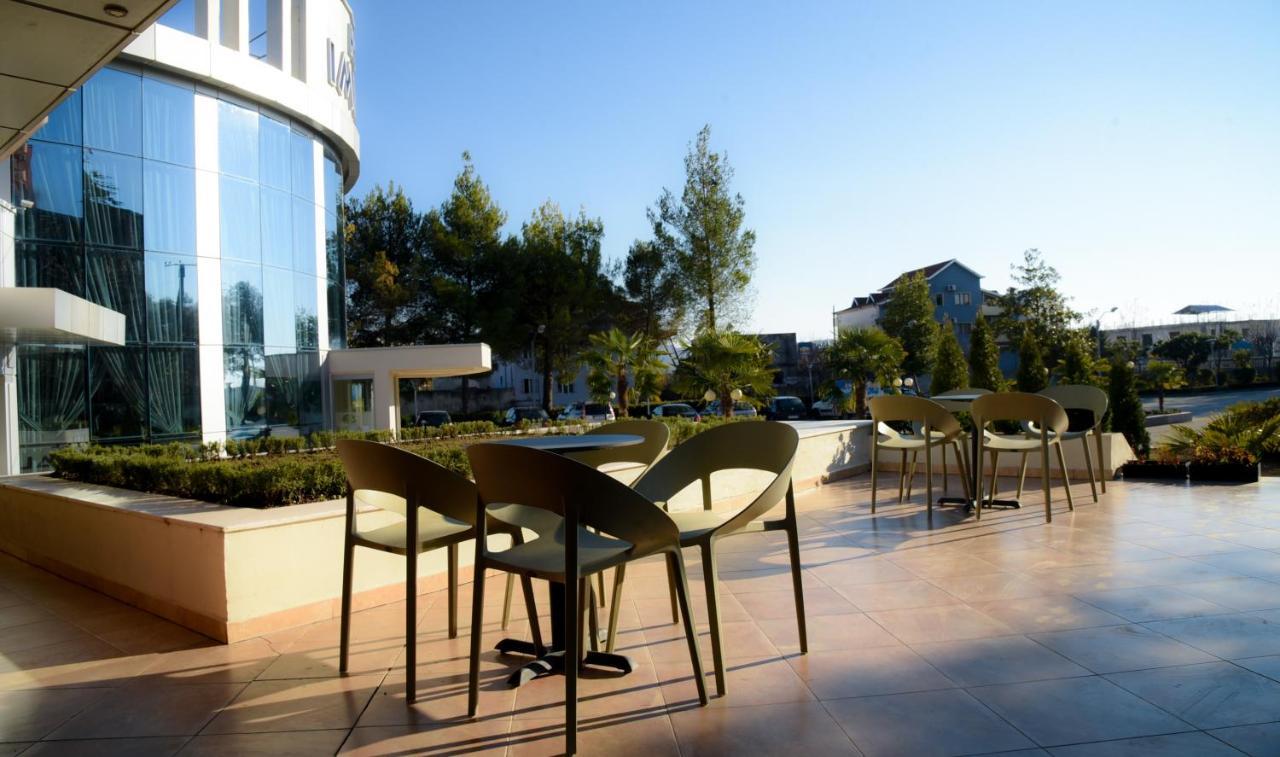 Imperial Hotel Ih Elbasan Bagian luar foto